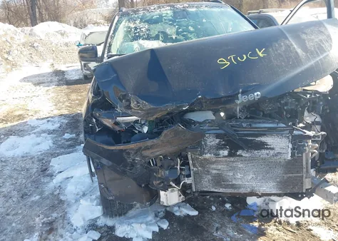 2022 Jeep Compass z USA, uszkodzony, nr VIN 3C4NJDFCXNT173229